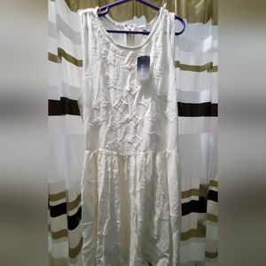 Forever 21 Divided sleeveless white summer dress